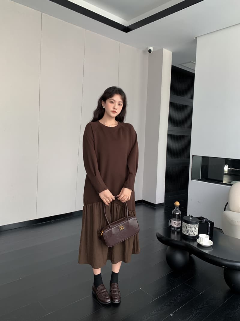 실사 새로운 2026 빅 사이즈 여성 의류 인어 꼬리 후드티 드레스 미니멀리즘 대기 패치워크 루즈핏 드레스 상세 이미지 10