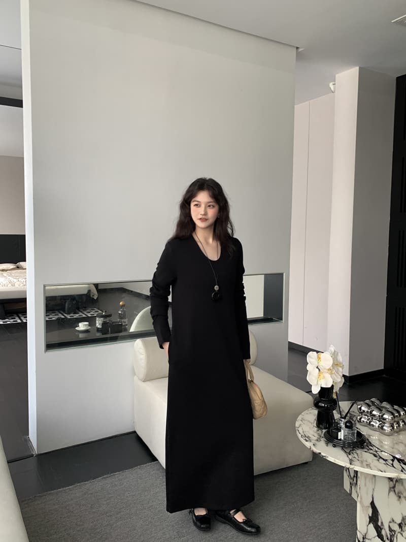 실사 새로운 2026 루즈핏 슬림해 보이는 수퍼 모델 드레스 캐주얼 느긋한 바람 만나는 롱 스커트 상세 이미지 10
