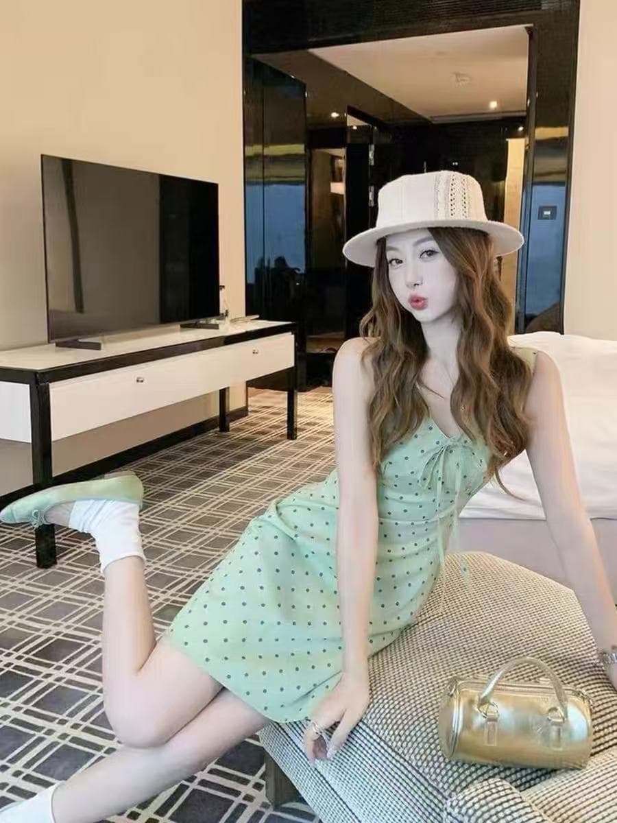 프랑스식 부드러운 바람 도트 무늬 슬립 여성 드레스 2026 새로운 품격 허리 수축 고유 한 Chic 달콤함 작은 치마 상세 이미지 2