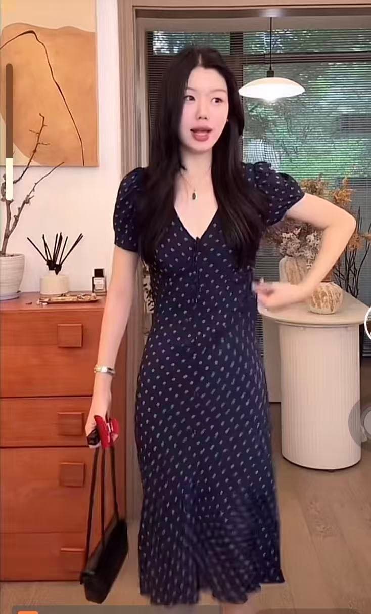 프랑스식 휴가 바람 V넥 꽃무늬 여성 드레스 여름 새로운 몸매 가꾸기 슬림해 보이는 Chic 품격 아름다운 길다 치마 상세 이미지 1