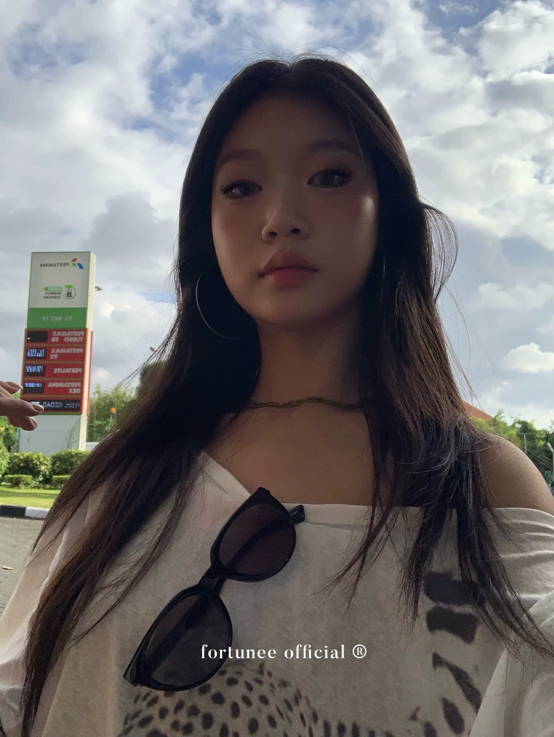 원본 것 얇은 스타일 레트로 표범 곡물 프린트 비스듬한 오프숄더 반팔 티셔츠 상세 이미지 18