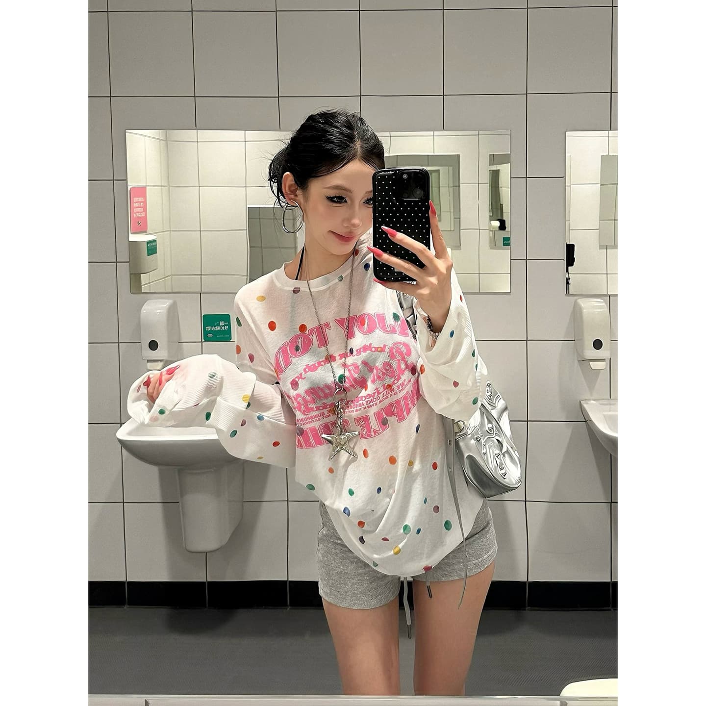 원본 것 색상 포인트 비스듬한 어깨 긴팔 티셔츠 여성 여름 루즈핏 블라우스 맨위
