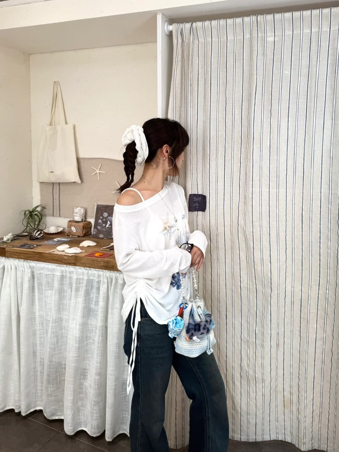 경관 그림 원본 것 디자인 센스 프린트 긴팔 자외선 차단 블라우스 소나무 비스듬한 어깨 의류 상세 이미지 5