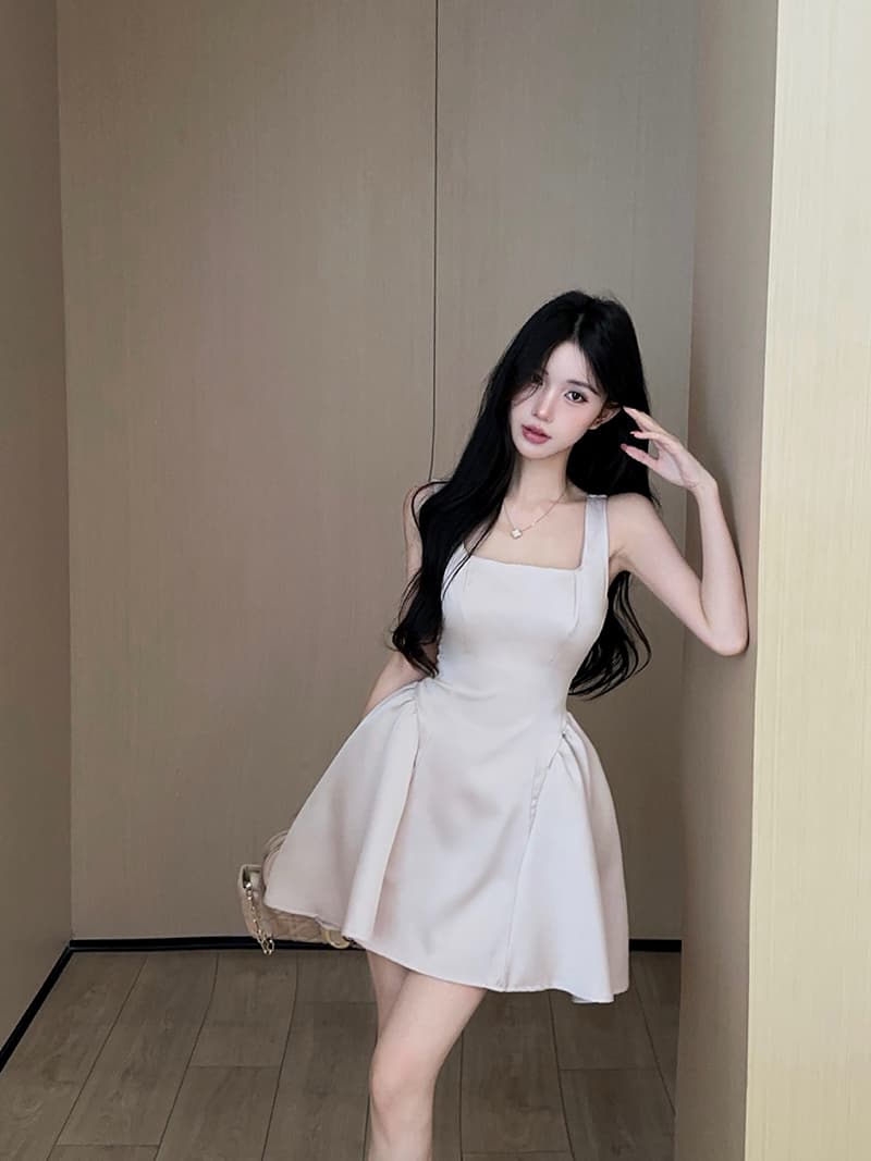 실사 정가 광장 칼라 슬립 새틴 여성 드레스 디자인 센스 허리 수축 슬림해 보이는 한 마디 미니 스커트 상세 이미지 4