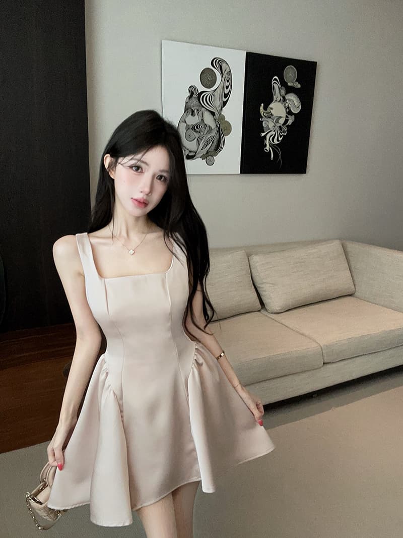 실사 정가 광장 칼라 슬립 새틴 여성 드레스 디자인 센스 허리 수축 슬림해 보이는 한 마디 미니 스커트 상세 이미지 8