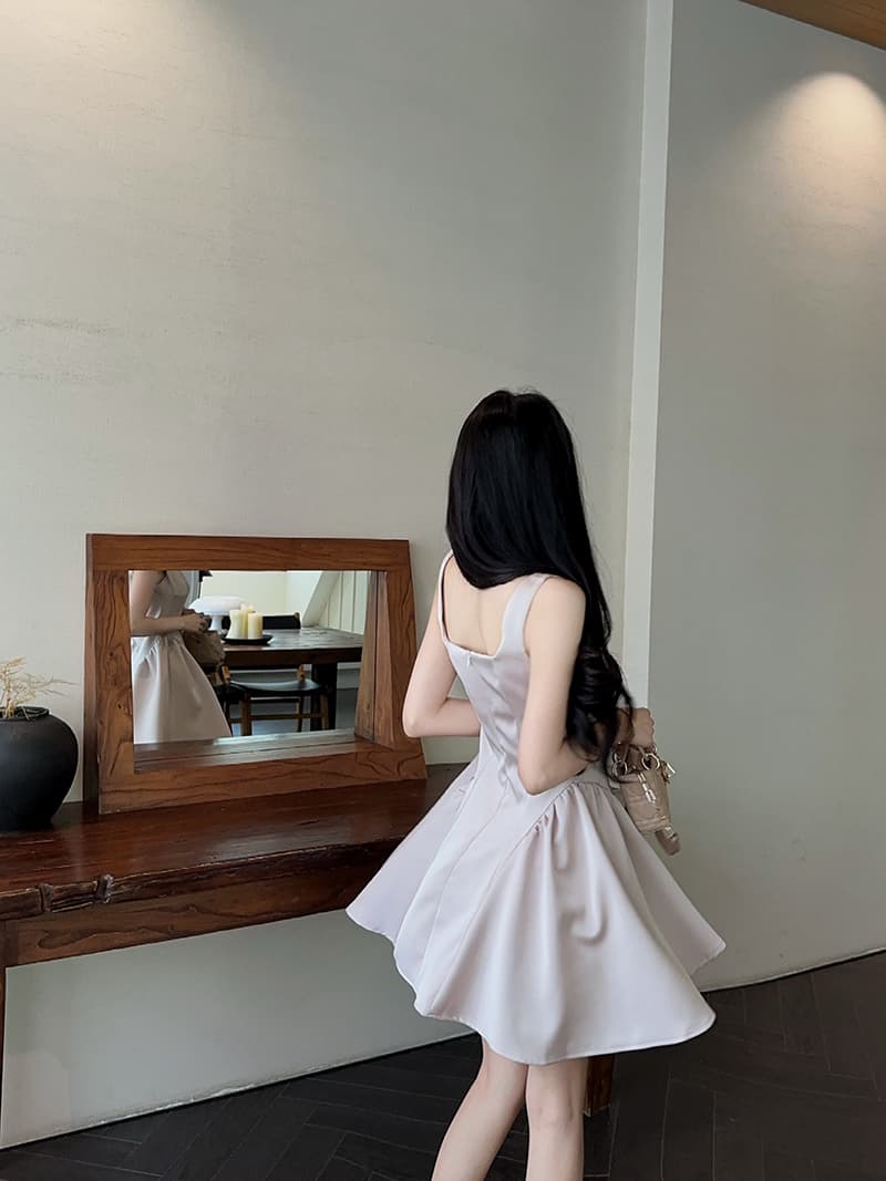 실사 정가 광장 칼라 슬립 새틴 여성 드레스 디자인 센스 허리 수축 슬림해 보이는 한 마디 미니 스커트 상세 이미지 13
