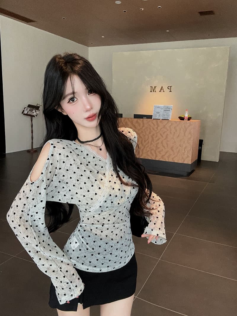 실사 정가 순수한 욕망 바람 V넥 레이스 레이스 패치워크 하트 식물 플러시 긴팔 티셔츠 여성 기본 셔츠 상세 이미지 5