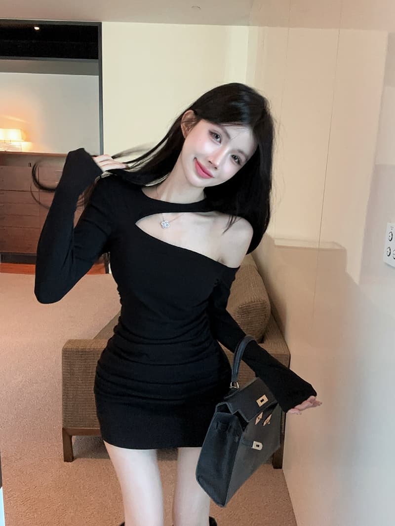 실사 정가 품격 섹시함 숄더백 오프숄더 타이트 타이트 스커트 인사이드 가져 가라. 긴팔 행침 목 드레스 복장 상세 이미지 1