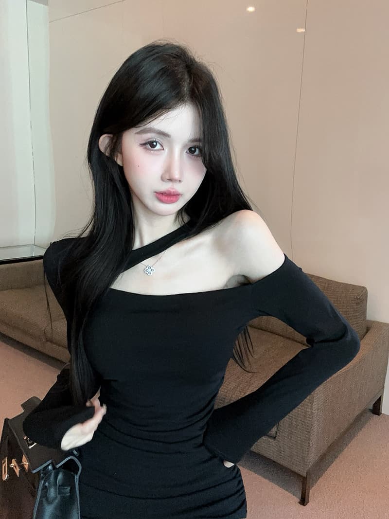 실사 정가 품격 섹시함 숄더백 오프숄더 타이트 타이트 스커트 인사이드 가져 가라. 긴팔 행침 목 드레스 복장 상세 이미지 6