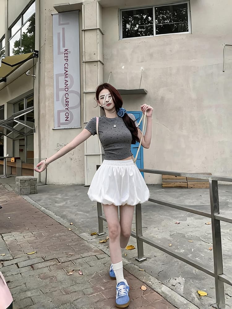 실사 디자인 센스 꽃밭 치마바지 여성 의류 2026 여름 작은 대중 하이웨이스트 슬림해 보이는 퍼프 치마바지 화이트 반바지 상세 이미지 6