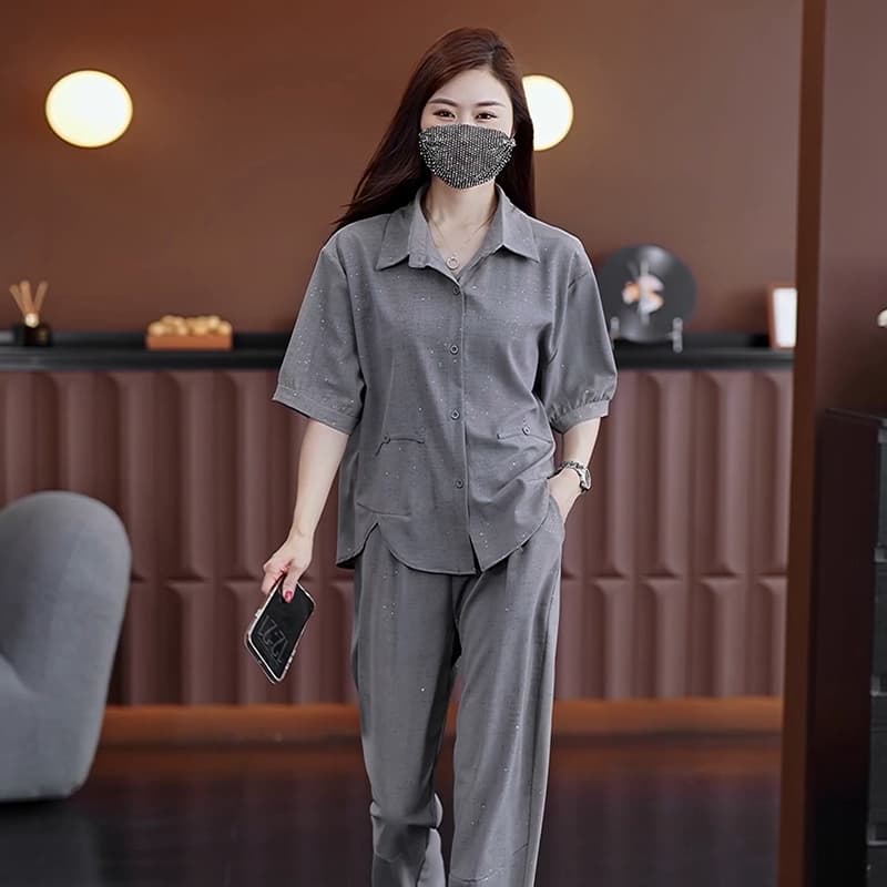 실사 2025 여름 새로운 외국 가스 세트 지방 mm 패션 좋은 플래시 셔츠 루즈핏 슬림해 보이는 연령 감소 투피스 세트 이미지 4