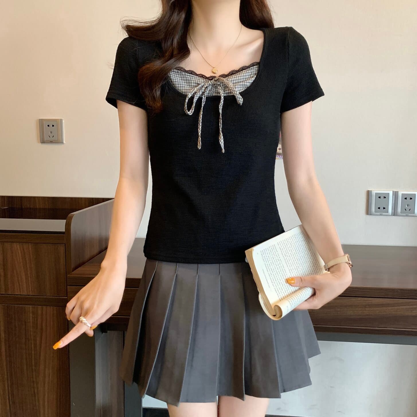 실사 빅 사이즈 여성 의류 페이크 레이어드 광장 칼라 체크무늬 레이스업 티셔츠 지방 mm 몸매 가꾸기 슬림해 보이는 다용도 맨위 이미지 4