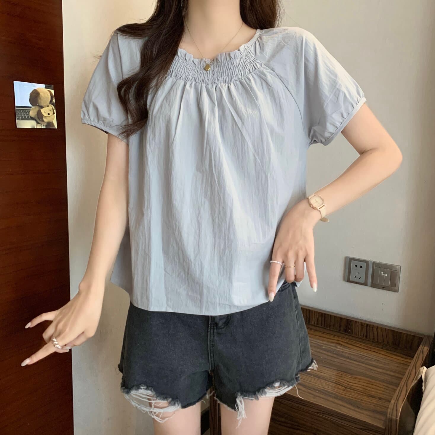 실사 빅 사이즈 여성 의류 회색 프릴 라운드 넥 반팔 셔츠 지방 mm 루즈핏 슬림해 보이는 다용도 맨위 상세 이미지 7