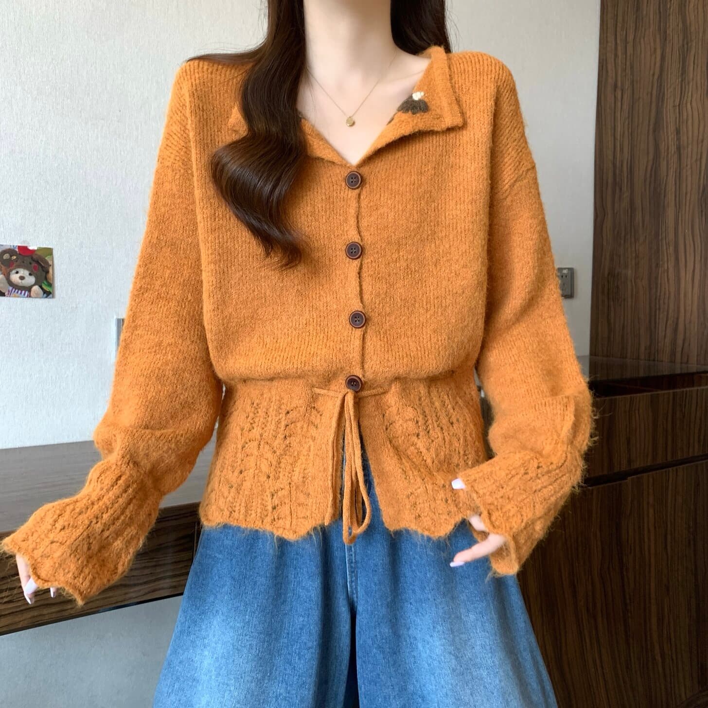 실사 빅 사이즈 여성 디자인 센스 홀로우 아웃 자카드 허리 수축 레이스업 나팔 소매 니트 스웨터 지방 mm 부드러운 찹쌀 다용도 맨위 상세 이미지 15
