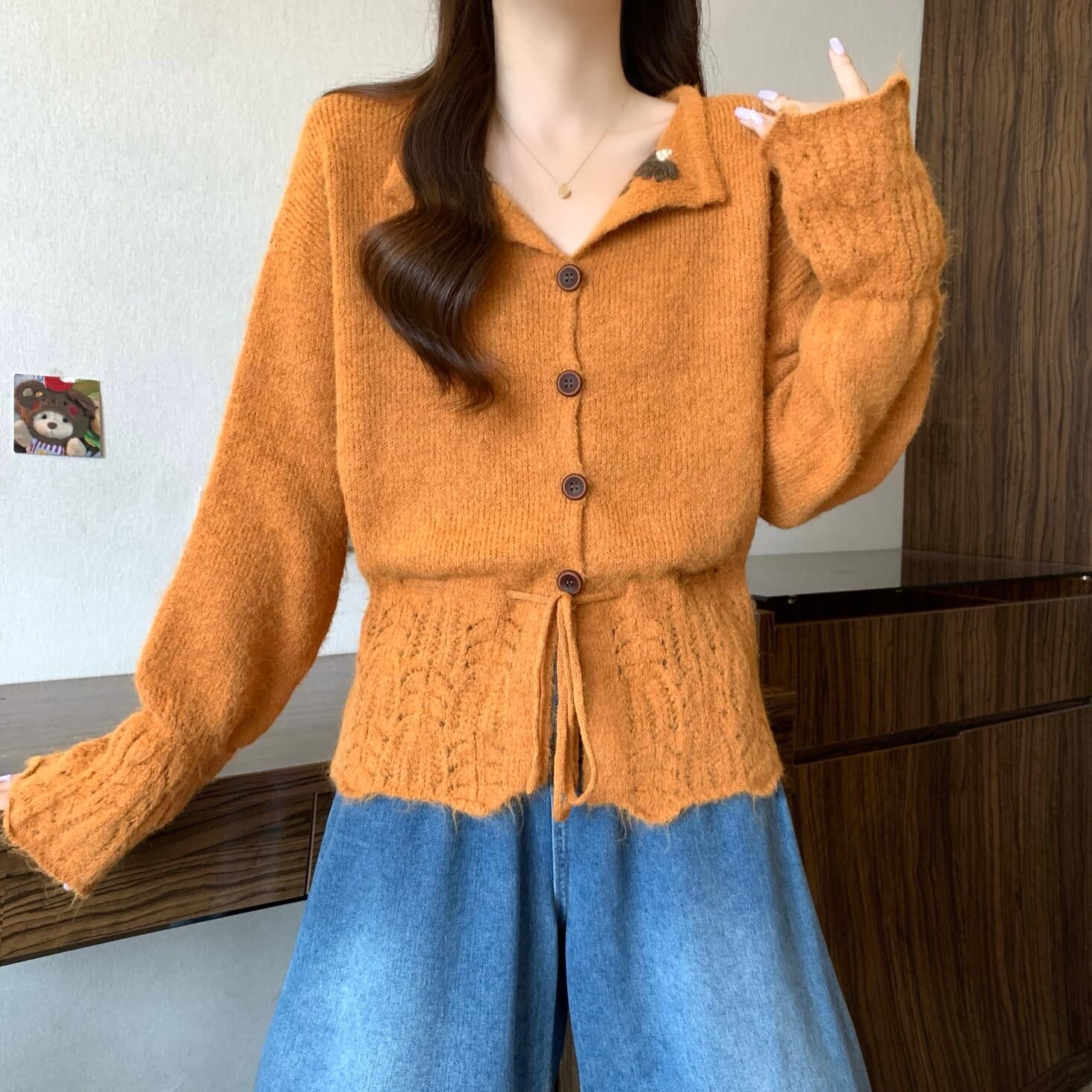 실사 빅 사이즈 여성 디자인 센스 홀로우 아웃 자카드 허리 수축 레이스업 나팔 소매 니트 스웨터 지방 mm 부드러운 찹쌀 다용도 맨위 상세 이미지 16