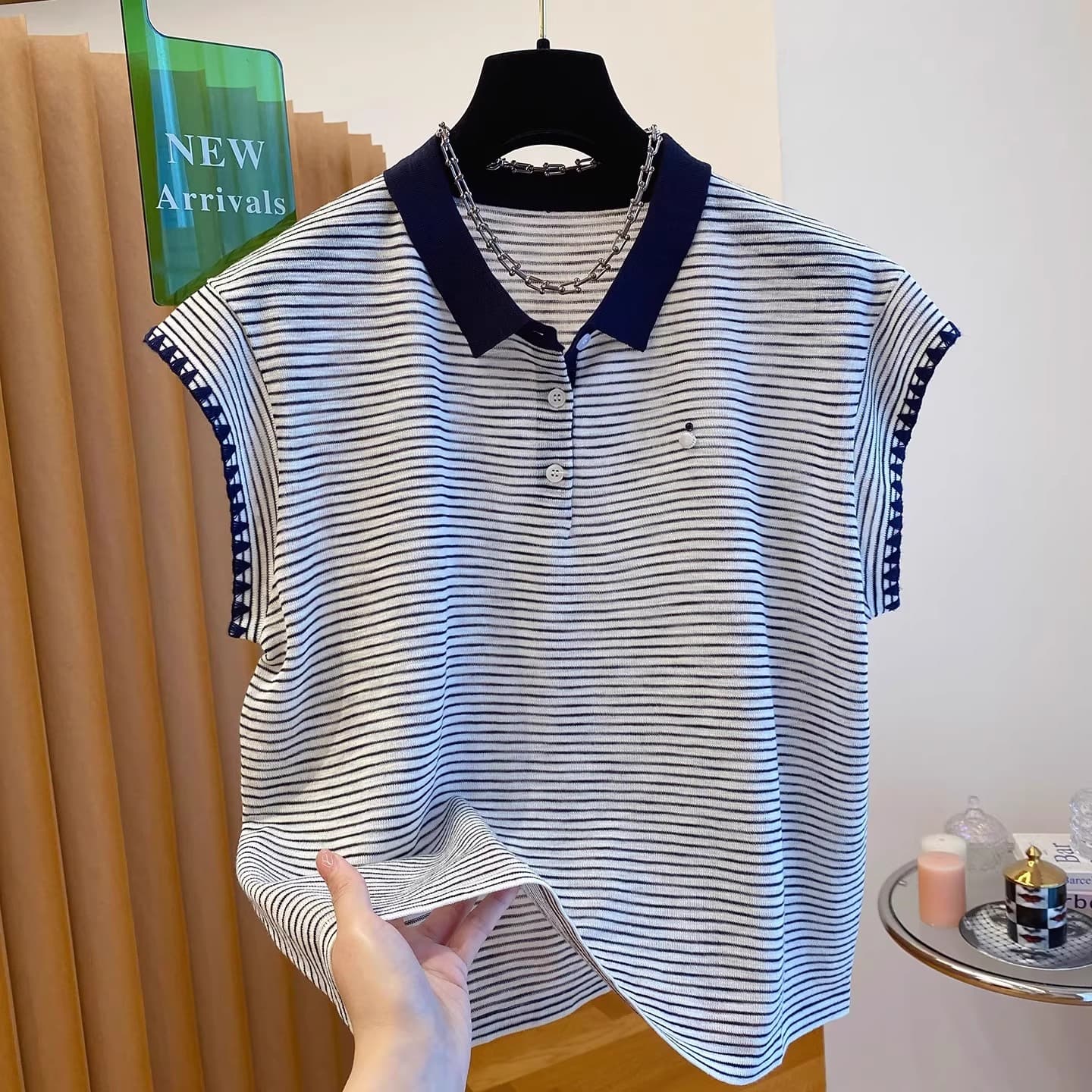 한국 고급 센스 스트라이프 니트 티셔츠 여성용 짧은 소매 새로운 루즈핏 Chic 작은 날다 소매 POLO 칼라 맨위 이미지 3
