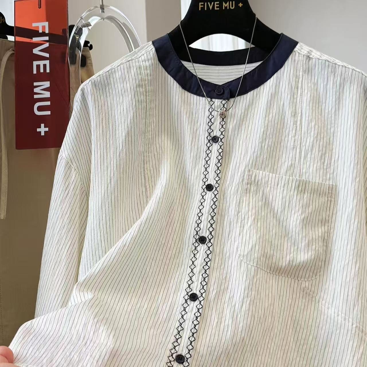 가을 의상 새로운 한 부서 슈퍼 잘 생긴 배색 라운드 넥 스트라이프 긴팔 셔츠 고급 센스 chic Chic 맨위 작은 셔츠 이미지 5