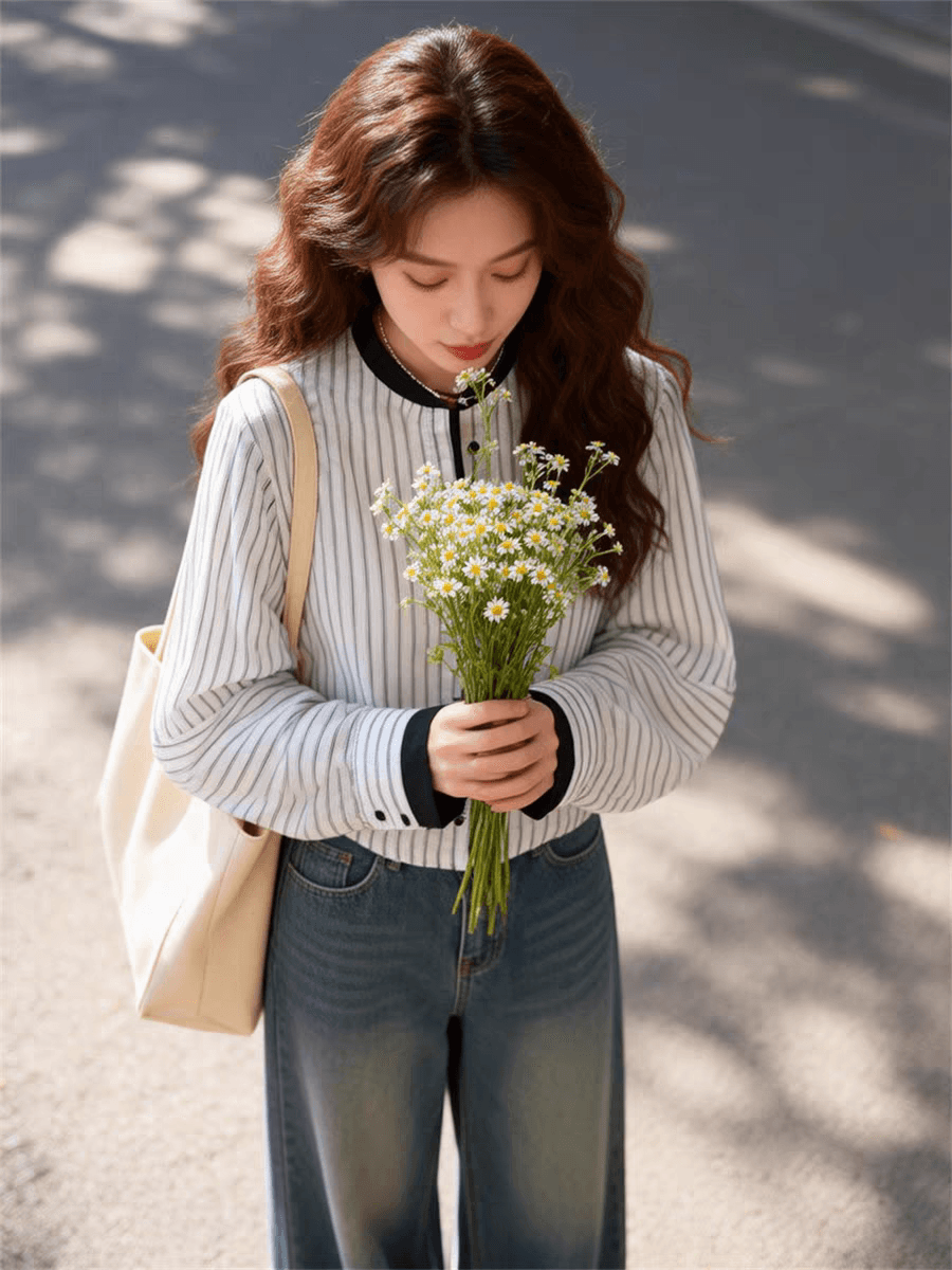 여름 드레스 새로운 고유 한 슈퍼 잘 생긴 맨위 라운드 넥 랜턴 긴팔 스트라이프 셔츠 고급 센스 한 부서 품격 작은 셔츠 상세 이미지 4