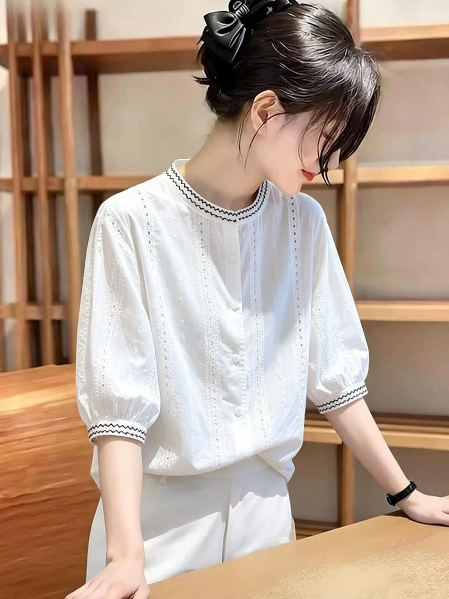 여름 드레스 무거운 작업 자수 화이트 7부 소매 여성 셔츠 새로운 루즈핏 캐주얼 외국 가스 라운드 넥 순면 작은 셔츠 맨위 이미지 3