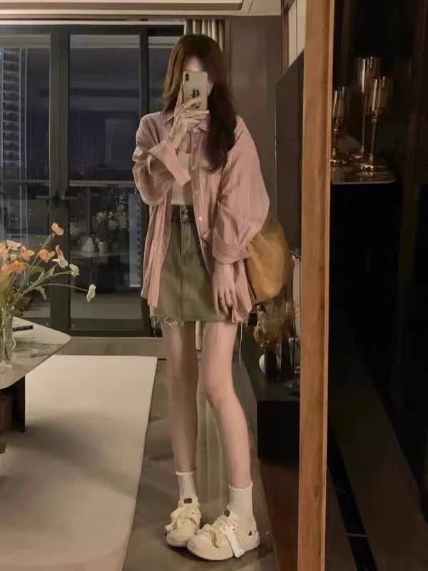 가을 의상 새로운 빅 사이즈 여성 의류 chic 핑크색 스트라이프 셔츠 느긋한 바람 자외선 차단 셔츠 상세 이미지 5