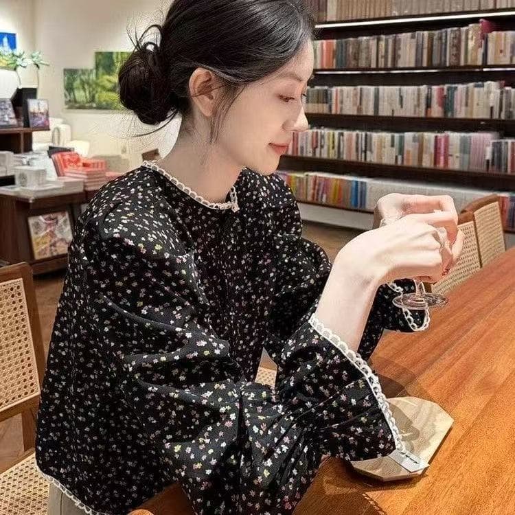 가을 의상 새로운 프랑스식 고급 센스 연령 감소 외국 가스 고유 한 Chic 아름다운 검정색 꽃무늬 셔츠 맨위 여성 상세 이미지 3