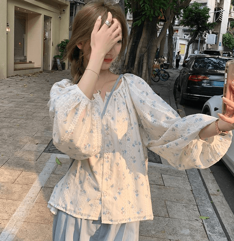 가을 의상 새로운 프랑스식 달콤함 거품 소매 꽃무늬 쉬폰 셔츠 부드러운 바람 레이스 자수 태양 보호 셔츠 이미지 2