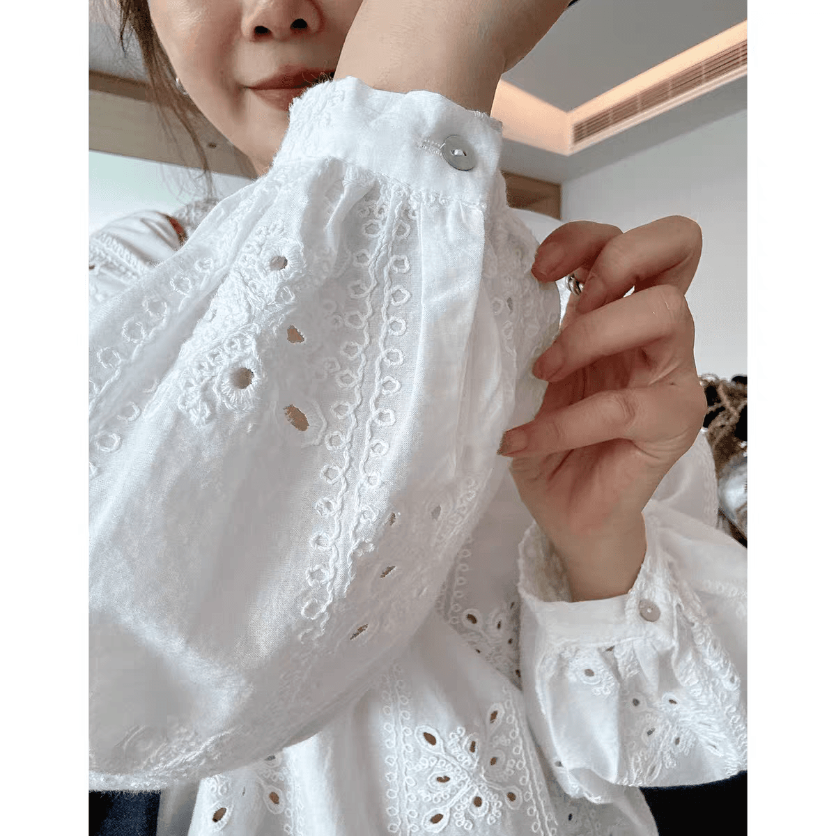 가을 의상 새로운 고급 센스 빛 럭셔리 연령 감소 외국 가스 아름다운 자이언트 잘 생긴 ~ 중 홀로우 아웃 자수 긴팔 셔츠 맨위 상세 이미지 5