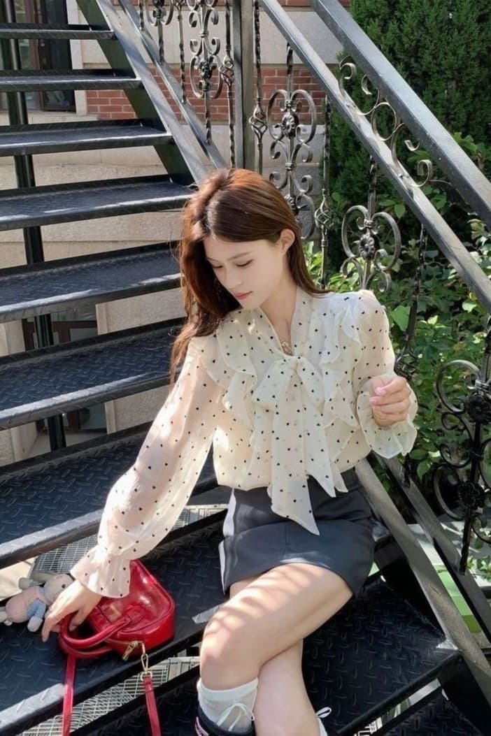 가을 의상 새로운 프랑스식 고급 센스 프릴 도트 무늬 셔츠 디자인 센스 스트랩 루즈핏 Chic 맨위 이미지 6