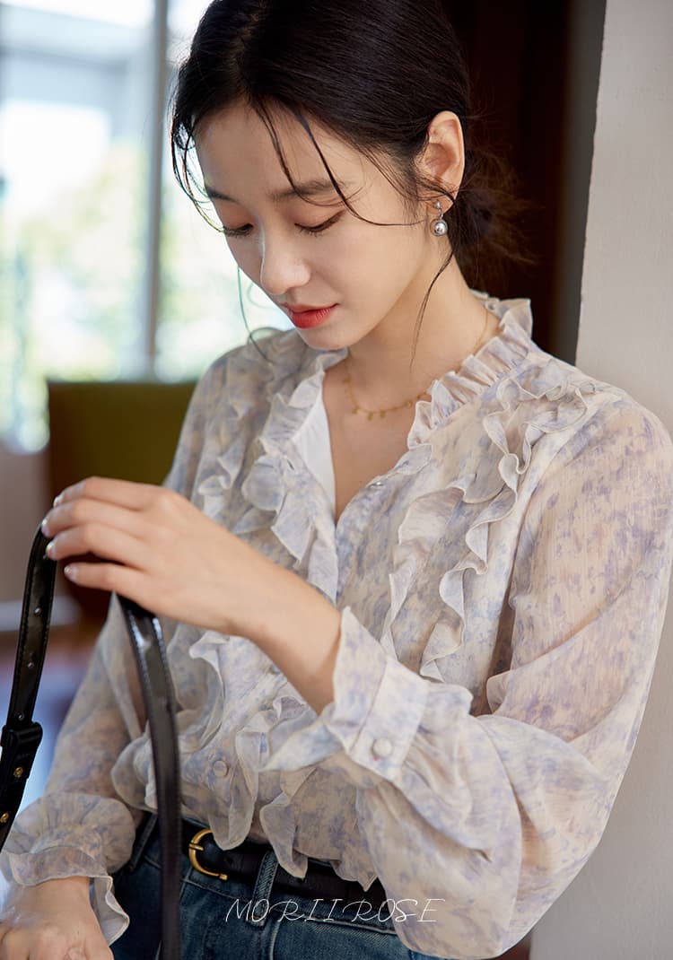 가을 의상 새로운 블루 보라색 프릴 프린트 셔츠 프랑스식 레트로 긴팔 품격 디자인 센스 맨위 상세 이미지 2