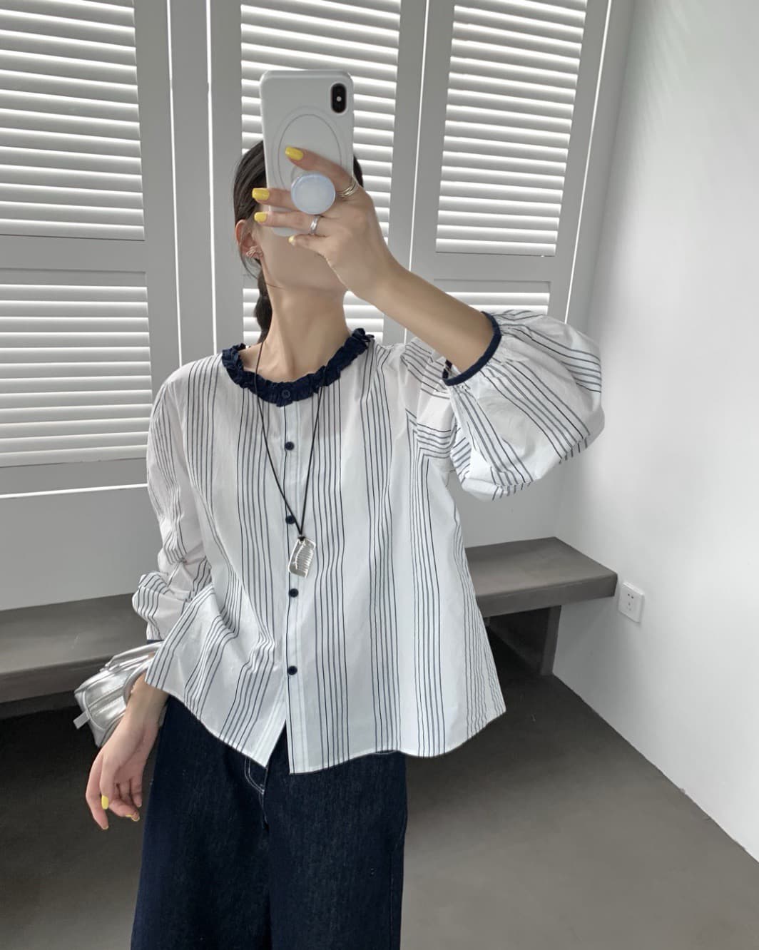 가을 의상 새로운 라운드 넥 스트라이프 면 린넨 여성 셔츠 한 부서 루즈핏 프릴 디자인 센스 맨위 트렌디 섹션 셔츠 이미지 2