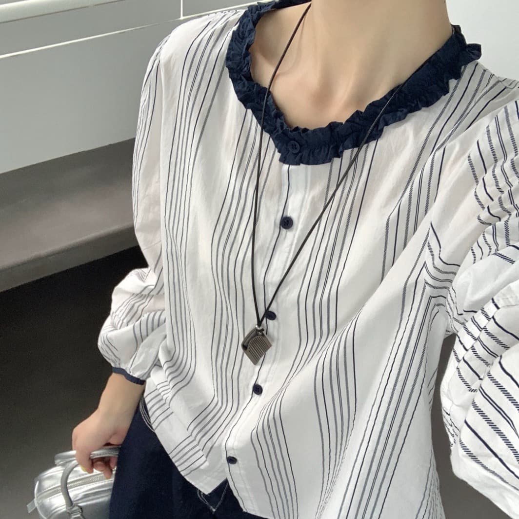 가을 의상 새로운 라운드 넥 스트라이프 면 린넨 여성 셔츠 한 부서 루즈핏 프릴 디자인 센스 맨위 트렌디 섹션 셔츠 이미지 5