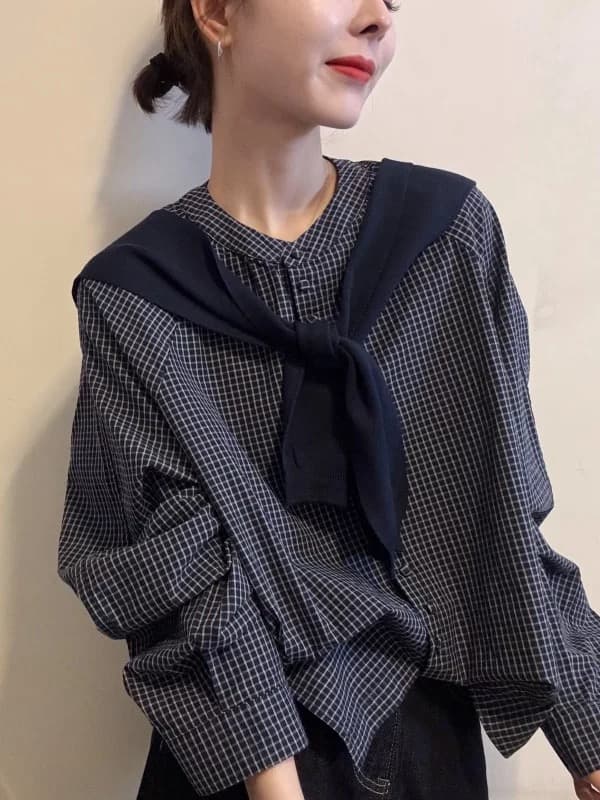 가을 의상 새로운 프랑스식 레트로 체크무늬 숄 긴팔 셔츠 여성 레저 품격 셔츠 루즈핏 맨위 상세 이미지 5