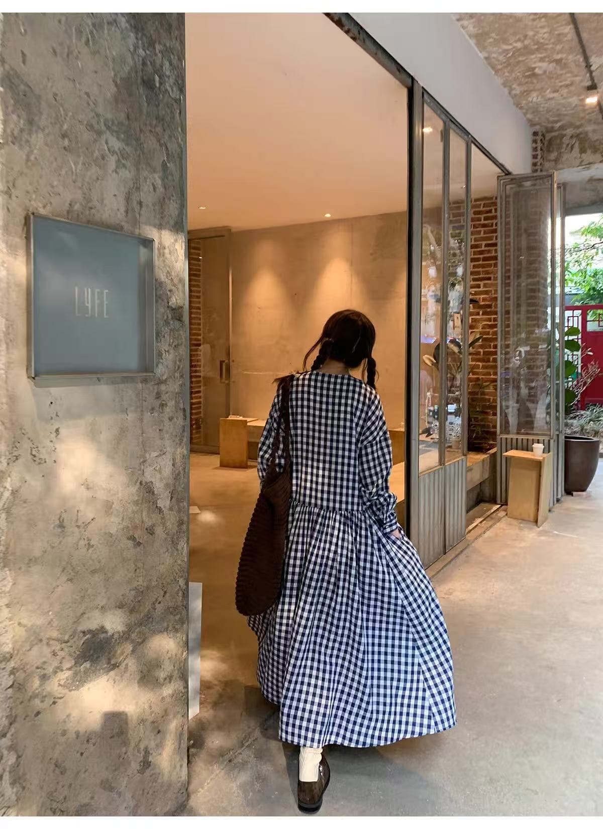 가을 의상 새로운 빅 사이즈 여성 의류 일본식 체크무늬 라운드 넥 여성 드레스 품격 슬림해 보이는 허리 수축 길다 치마 상세 이미지 17