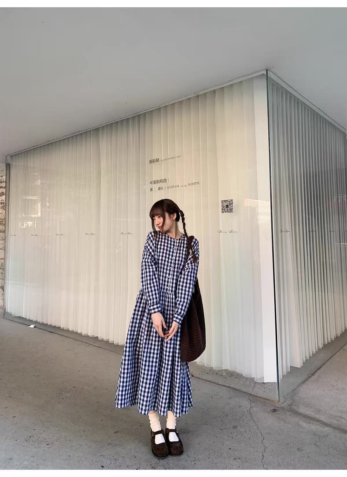 가을 의상 새로운 빅 사이즈 여성 의류 일본식 체크무늬 라운드 넥 여성 드레스 품격 슬림해 보이는 허리 수축 길다 치마 상세 이미지 22
