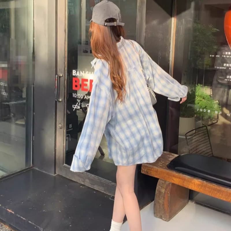 가을 의상 새로운 파란색 체크무늬 자외선 차단 셔츠 느긋한 캐주얼 루즈핏 긴팔 다용도 셔츠 디자인 맨위 재킷 이미지 5