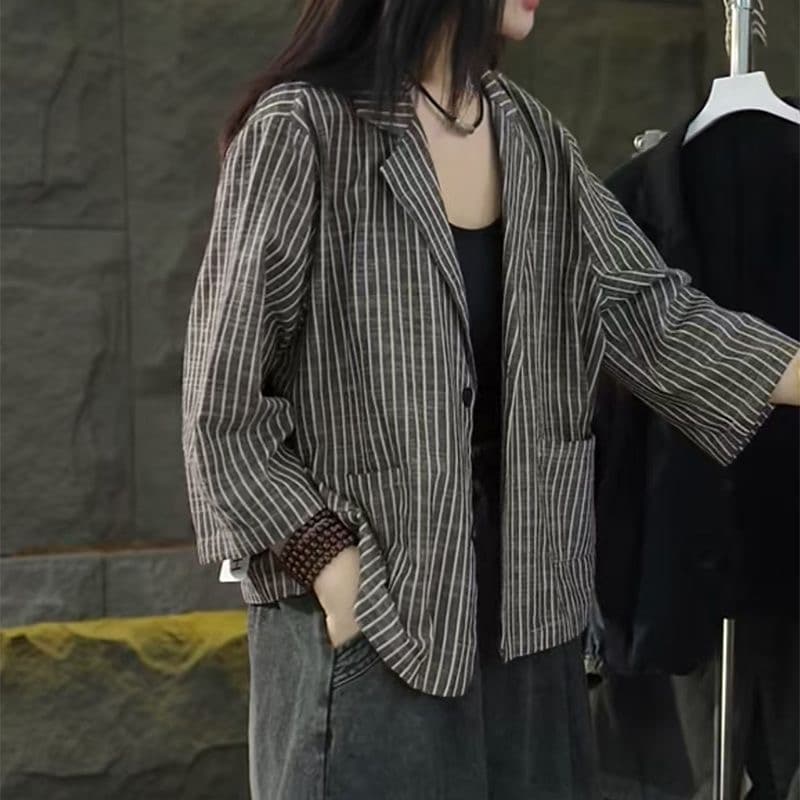 가을 의상 새로운 스트라이프 작은 양복 여성 코트 얇은 스타일 문예 레트로 루즈핏 캐주얼 9부 소매 오픈 가디건 맨위 상세 이미지 3