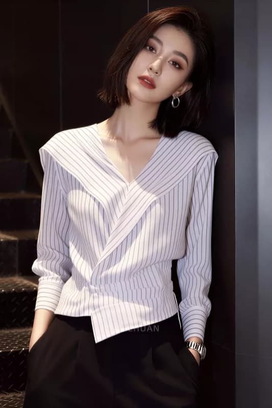 가을 의상 새로운 빛 요리 한 바람 스트라이프 긴팔 여성 셔츠 V넥 허리 수축 세련된 슬림해 보이는 빅 사이즈 인사이드 잡아라. 의류 이미지 6