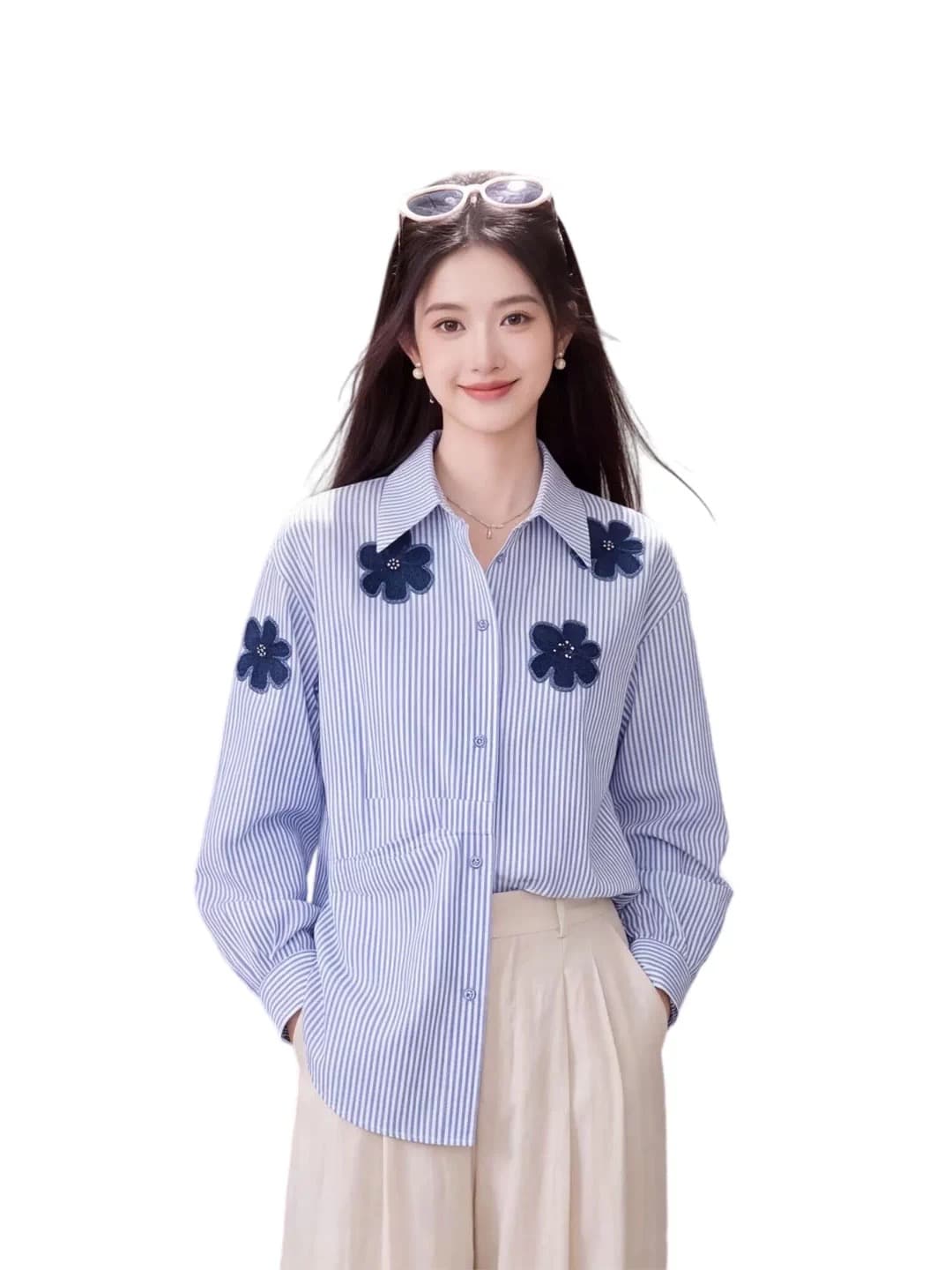 가을 의상 새로운 슈퍼 잘 생긴 파란색 스트라이프 여성 셔츠 빛 럭셔리 고급 센스 루즈핏 품격 꽃 자수 맨위