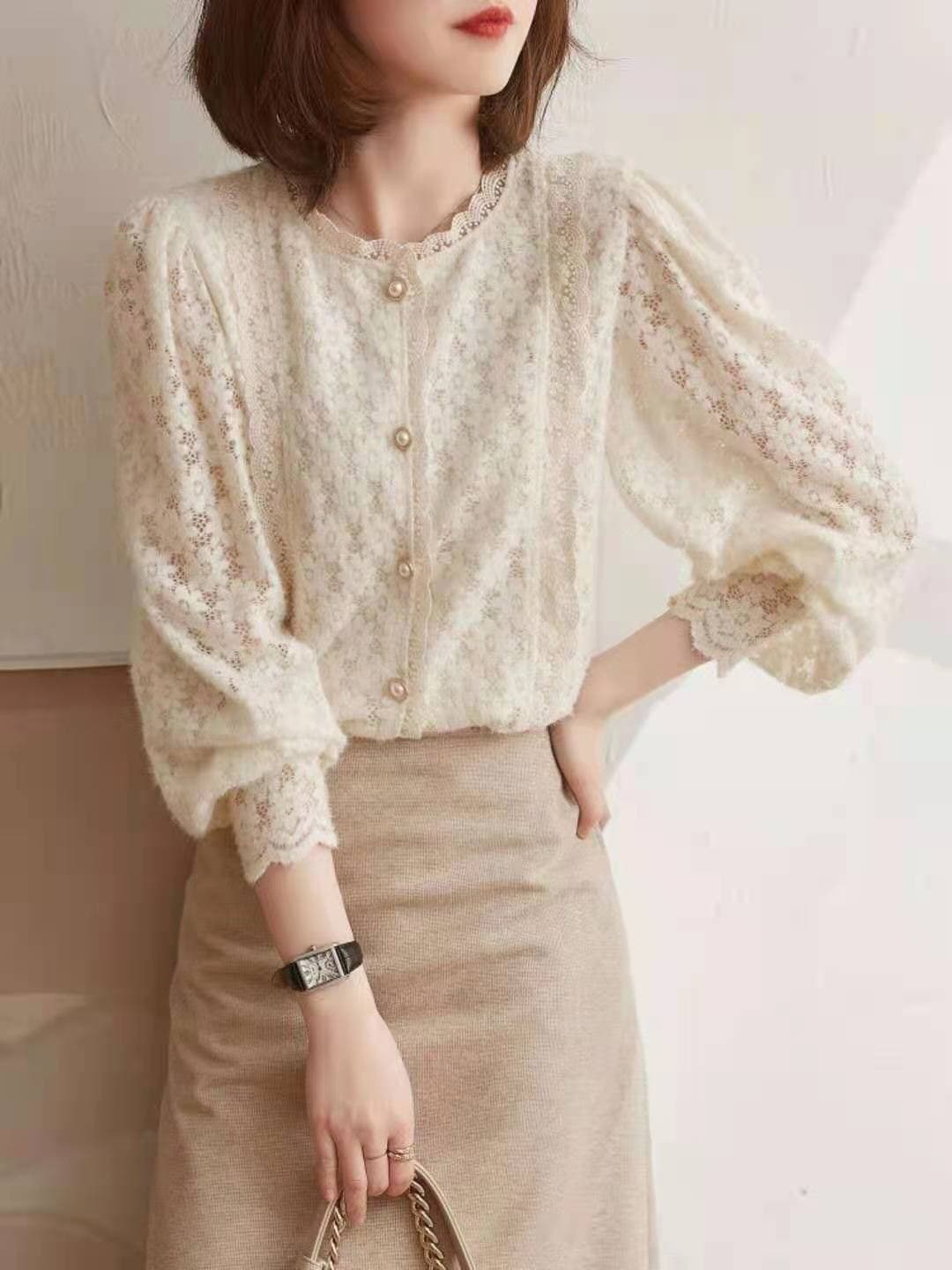 가을 의상 새로운 셔츠 패션 슬림해 보이는 레이스 작은 셔츠 외국 가스 루즈핏 기본 셔츠 다용도 연령 감소 맨위 상세 이미지 5
