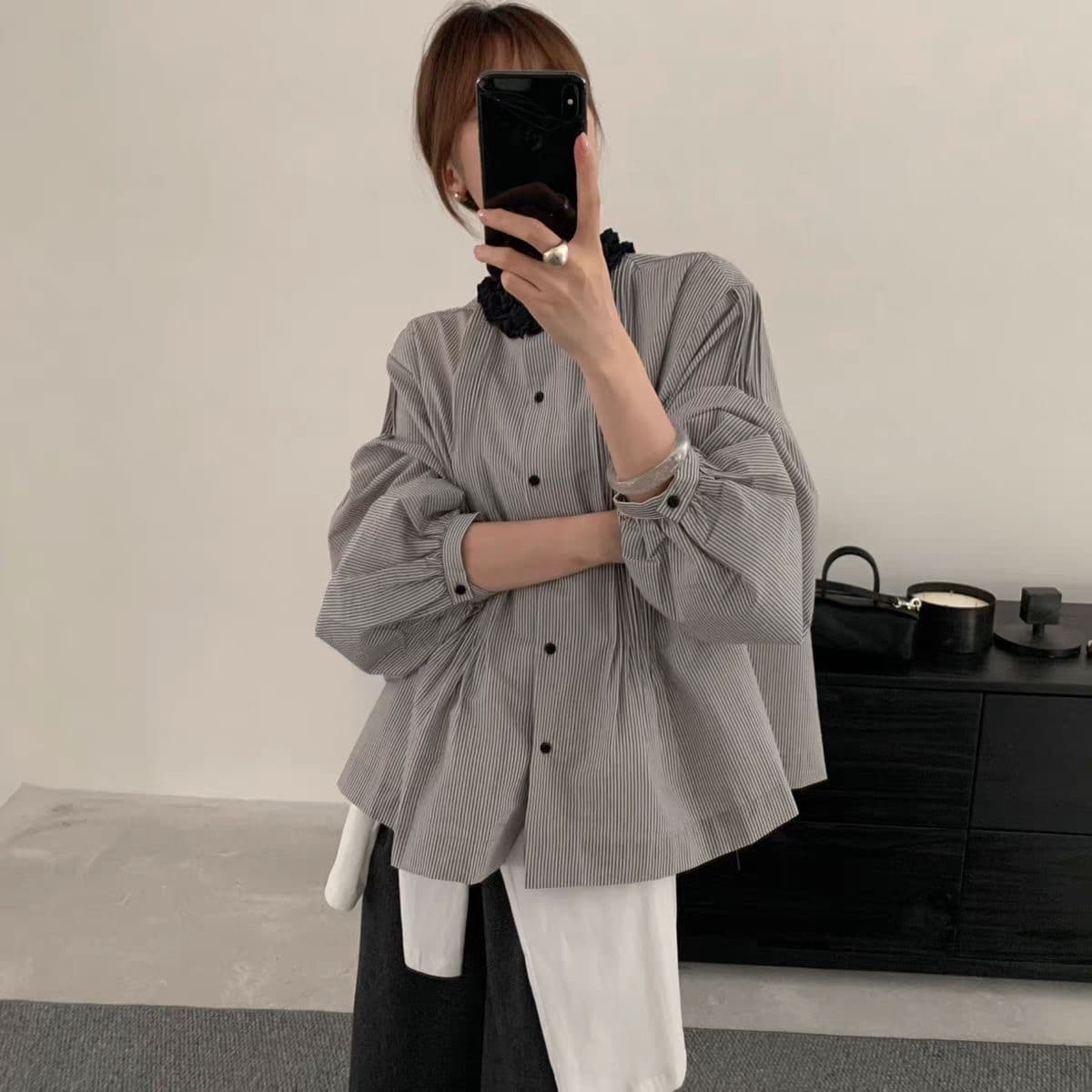 가을 의상 새로운 유럽 역 프릴 네클라인 루즈핏 벌룬 소매 인형 셔츠 스트라이프 셔츠 상세 이미지 7