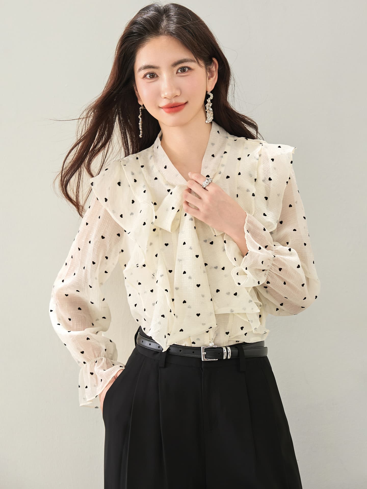 가을 의상 새로운 프랑스식 고급 센스 프릴 도트 무늬 셔츠 디자인 센스 스트랩 루즈핏 Chic 맨위 이미지 3
