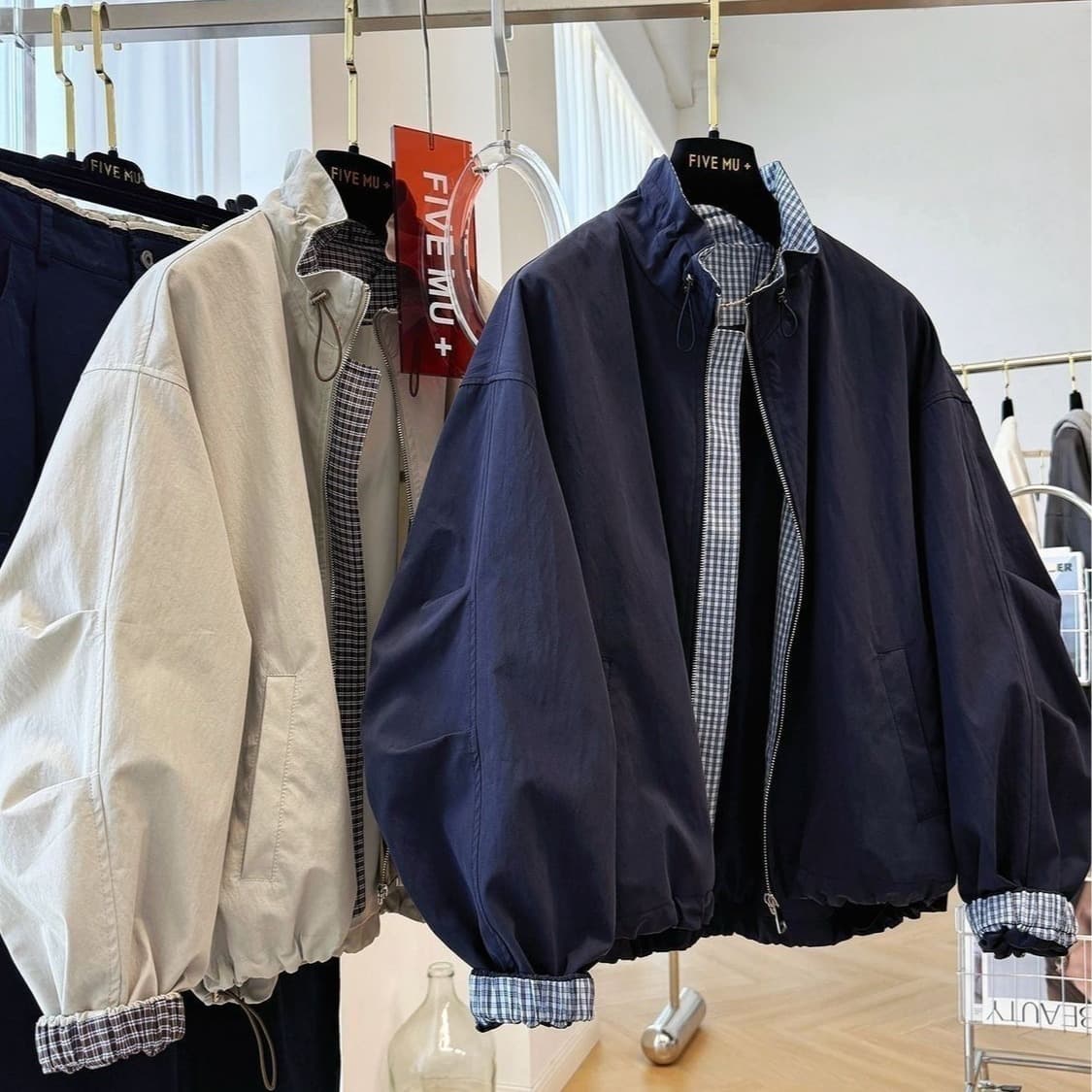 가을 겨울 의류 새로운 펌프 로프 스탠드 칼라 쇼트 스타일 재킷 루즈핏 캐주얼 착용 가져 가라. 체크무늬 패치워크 한국 스타일 재킷 바람막이 이미지 3