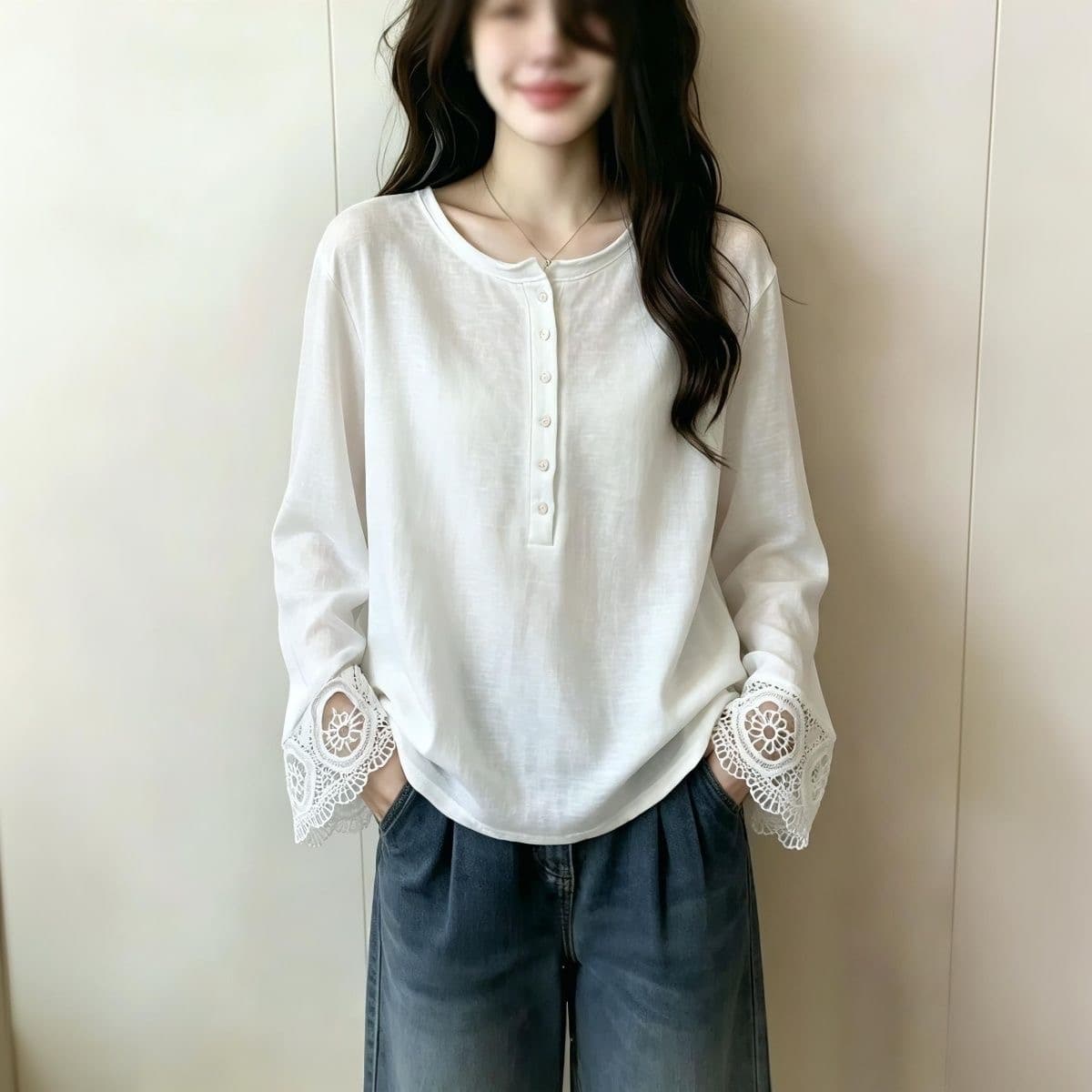 가을 의상 새로운 순면 빅 사이즈 긴팔 티셔츠 여성 한국 스타일 지방 mm 루즈핏 슬림해 보이는 레이스 조각 기본 셔츠 맨위