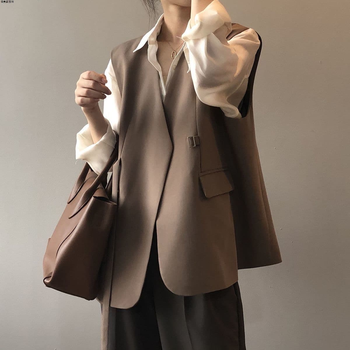 가을 겨울 의류 새로운 셔츠 스택 착용 정장 베스트 재킷 일본식 외부 가져 가라. 여성 유럽 상품 품격 조끼 맨위