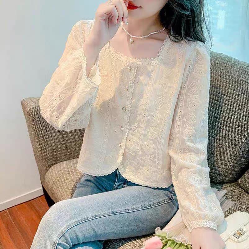 가을 의상 새로운 프랑스식 레트로 자수 광장 칼라 긴팔 쉬폰 여성 셔츠 디자인 센스 작은 대중 Chic 맨위 상세 이미지 17