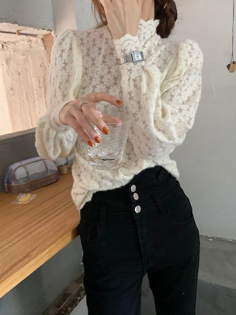 가을 의상 새로운 반하이넥 프랑스식 레이스 작은 셔츠 심장 기계 디자인 센스 외국 가스 기본 셔츠 맨위 상세 이미지 7