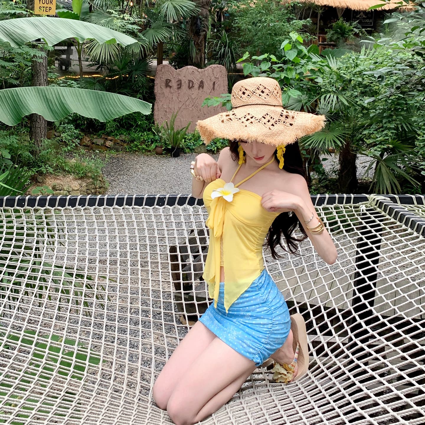 레몬 해안 여름 Mingyan 부서 튜브탑 행침 목 스트랩 꽃 맨위 도트 무늬 메쉬 타이트 스커트 반 스커트 세트 이미지 4