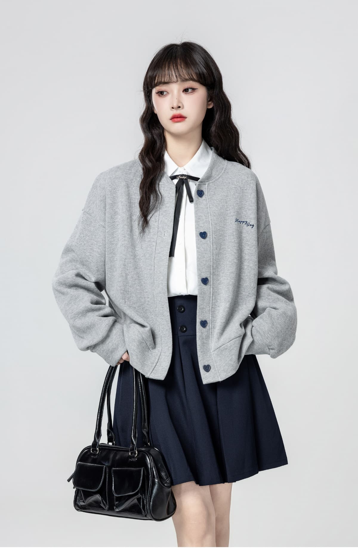 2026 가을 겨울 라운드 넥 재킷 긴팔 오픈 가디건 배색 하트 버클 루즈핏 야구 유니폼 여성 셔츠 상세 이미지 12