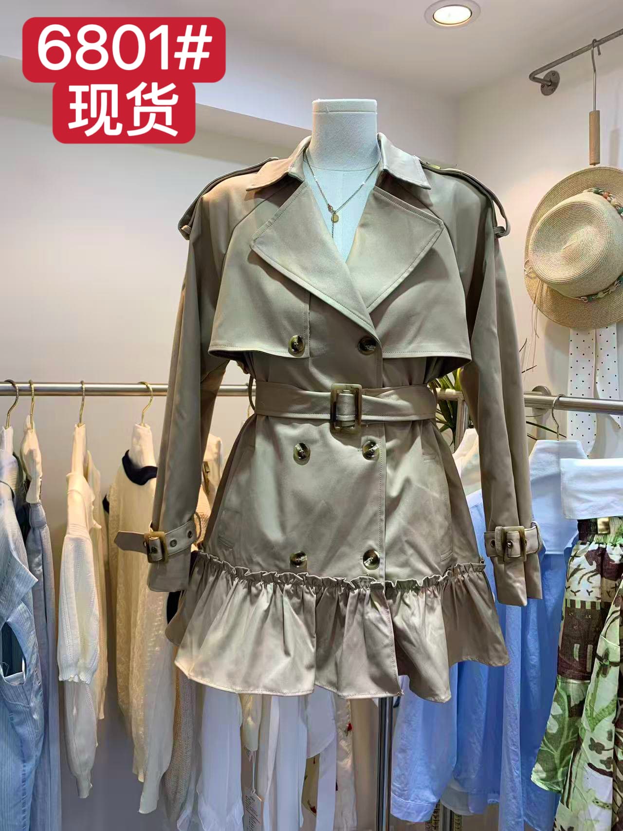 화이트 워터 여성 바흐 가을 일지 카키 색 연꽃 잎 치마 바람막이 여성 이른 가을 프랑스식 레트로 순수한 욕망 보온 재킷