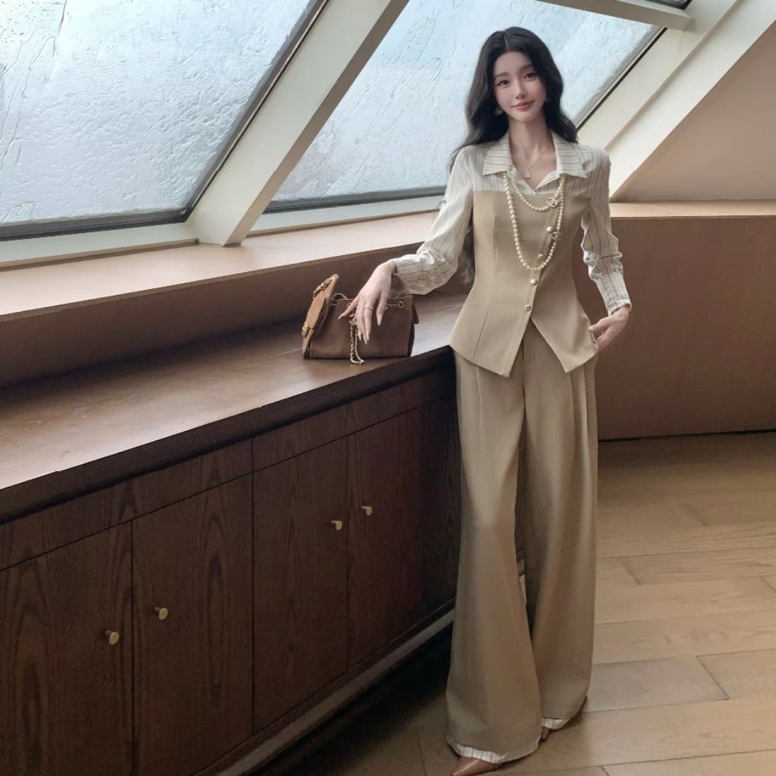 barb chill 지능 세련된 페이크 레이어드 셔츠 맨위 넓은 다리 정장 바지 세트 상세 이미지 4